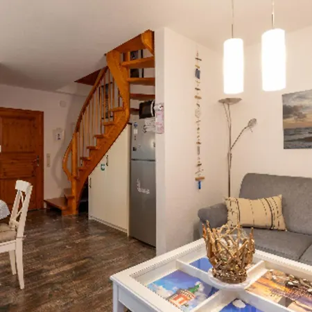 Sperlingnest Ostfriesland *